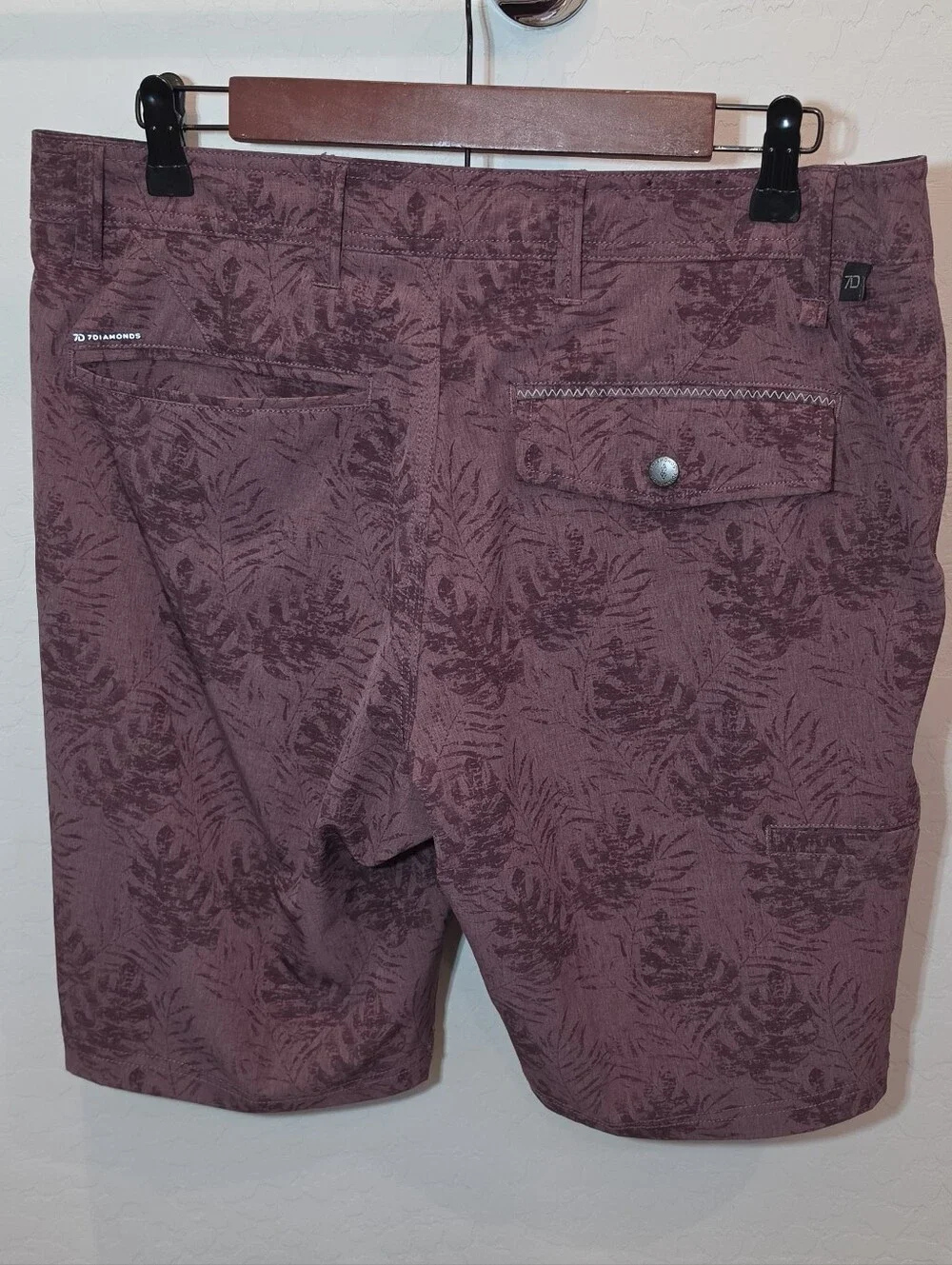 Mens 7 Diamonds Honolua Performance Shorts